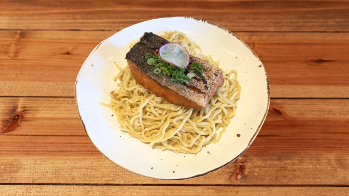 Garlic Noodle - Crispy Salmon menu item