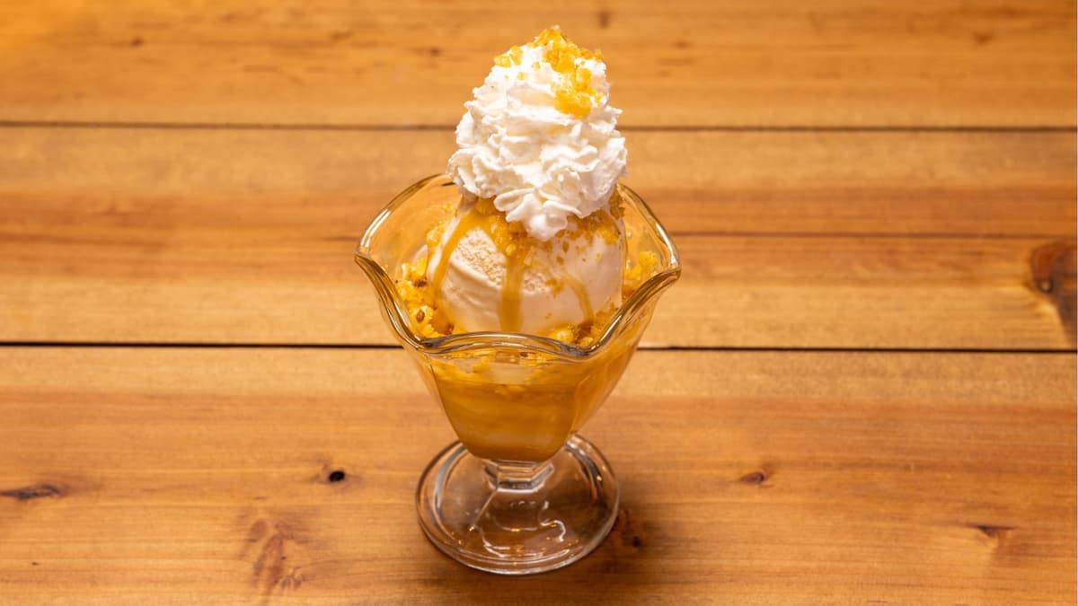 Caramel Crunch Sundae menu item