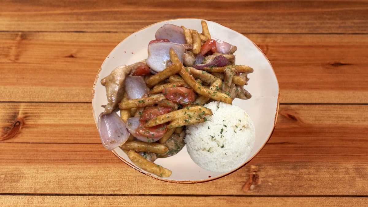 Saltado Fries - Chicken Thigh menu item
